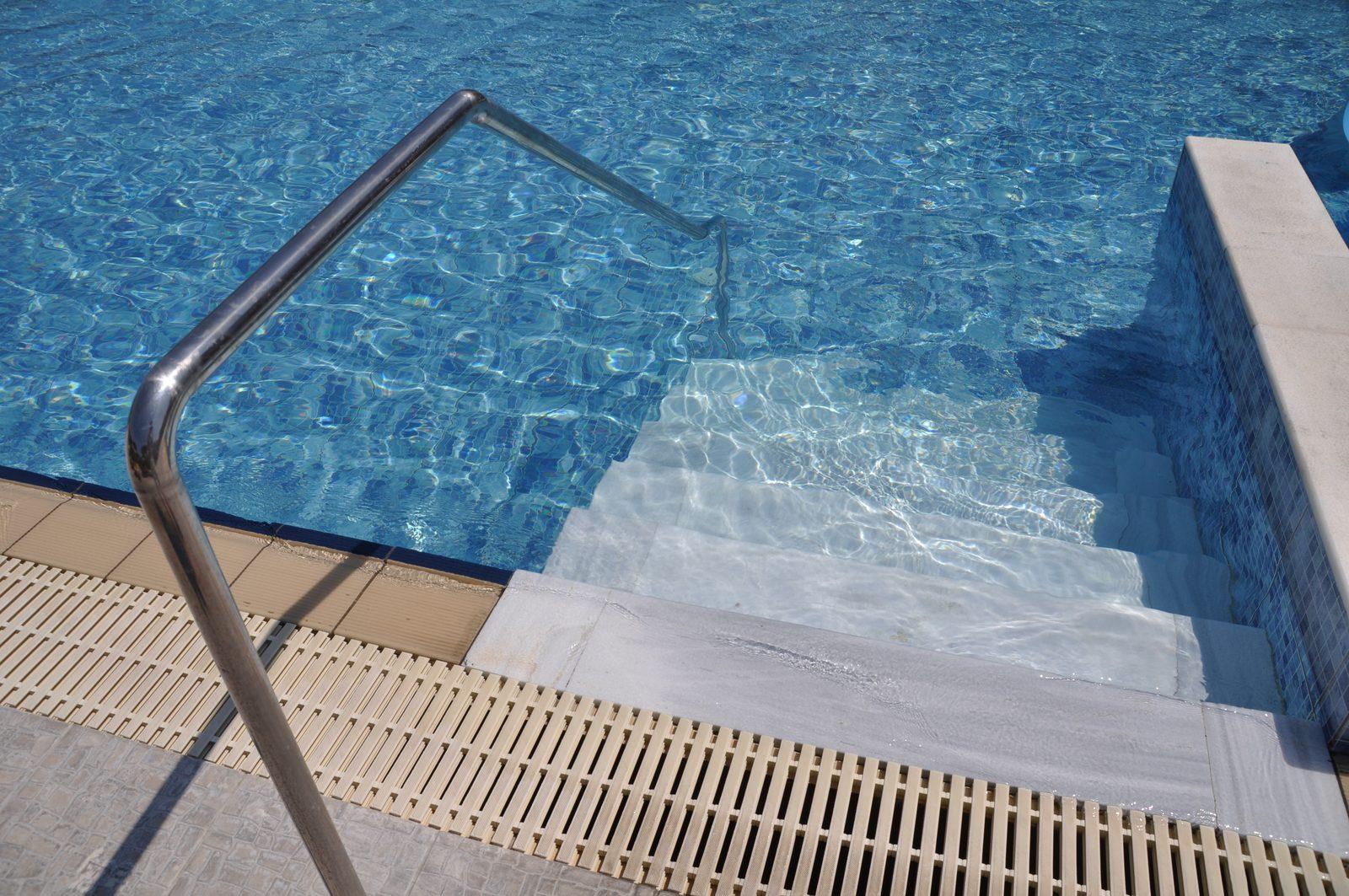Swimming Pool Builders in Brisbane 2026, Pool Installation Costs, Types of Pools, and How to Find a Licensed Pool Builder Near You