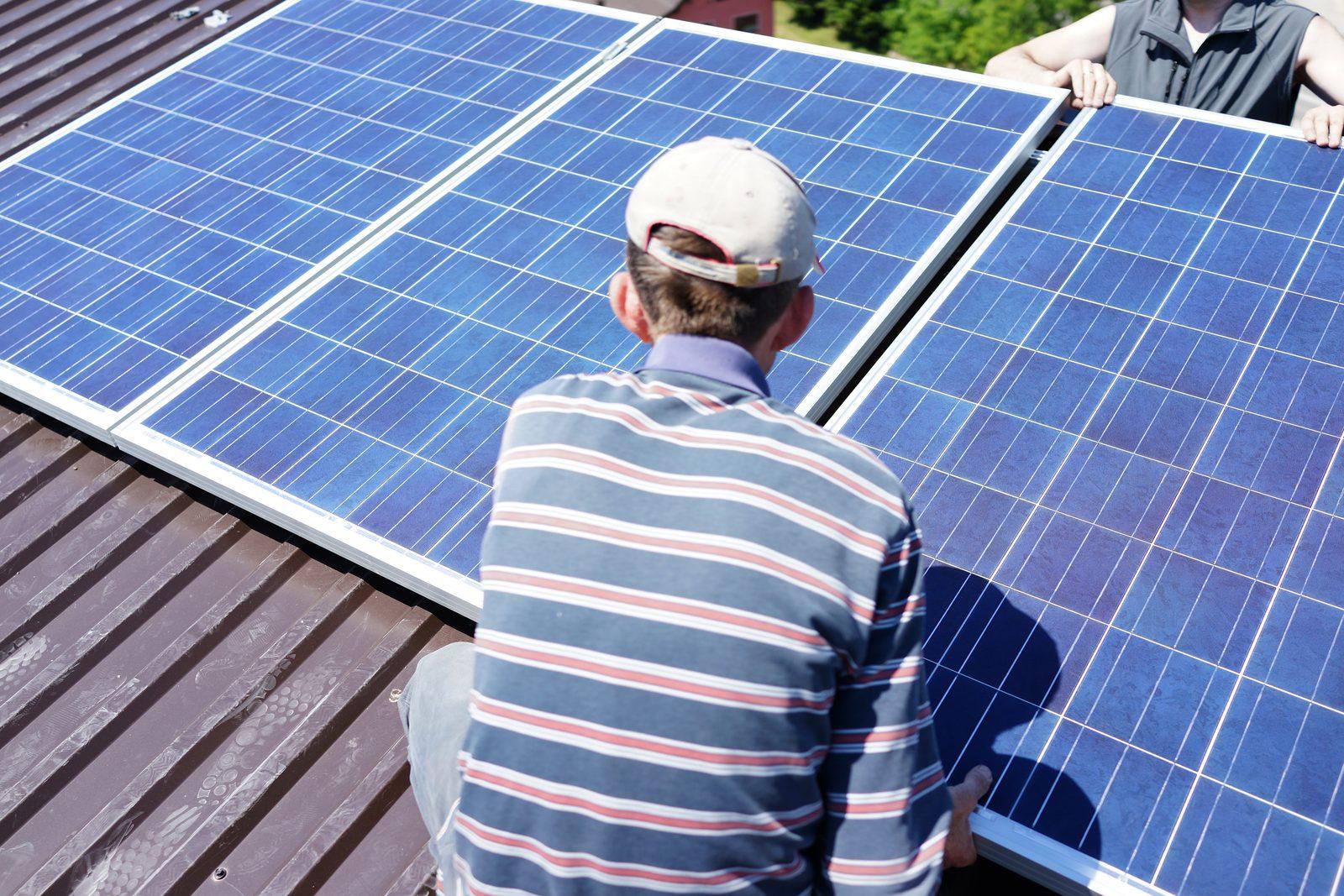 Solar Panels in Brisbane 2026, Installation Costs, Battery Prices, QLD Rebates, and How to Find a Licensed Solar Installer Near You