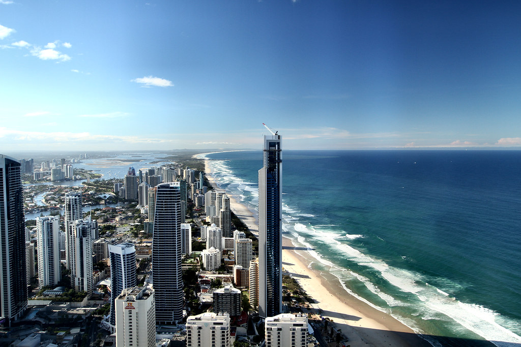 Brisbane locals build steadier moods through short daily walks and timed breathing